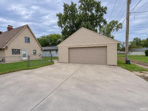 510 E Lowell Avenue Mishawaka IN 46545