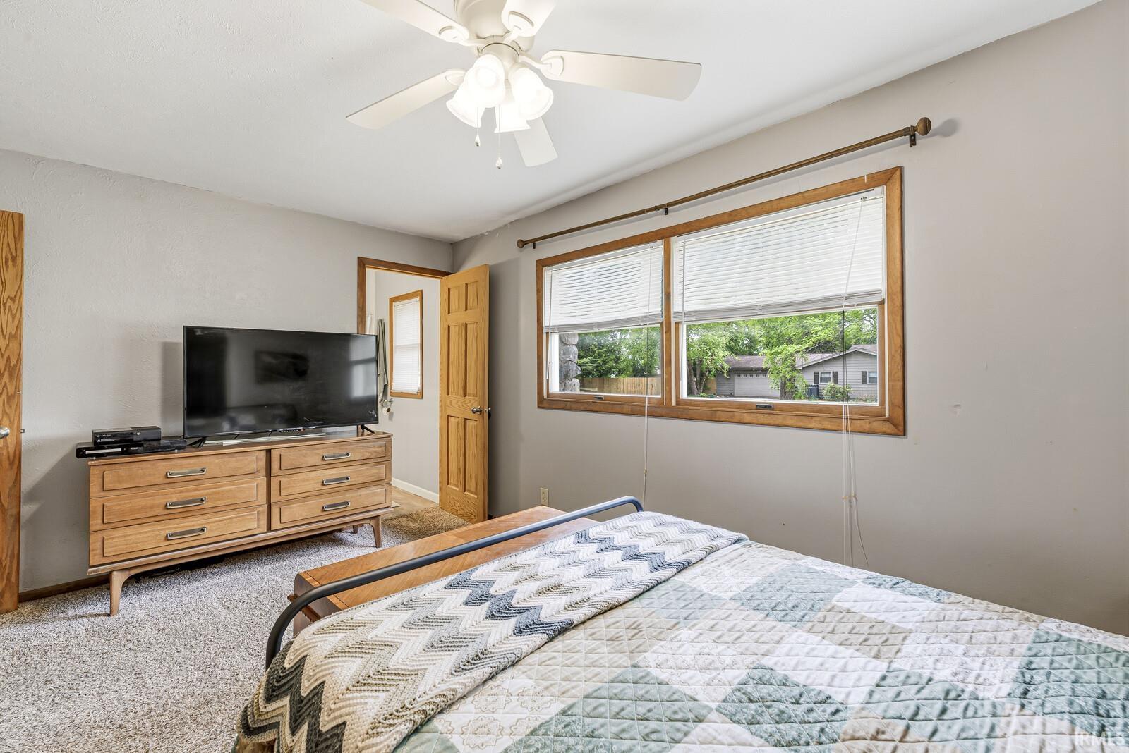 54522 Homeland Road Elkhart IN 46514