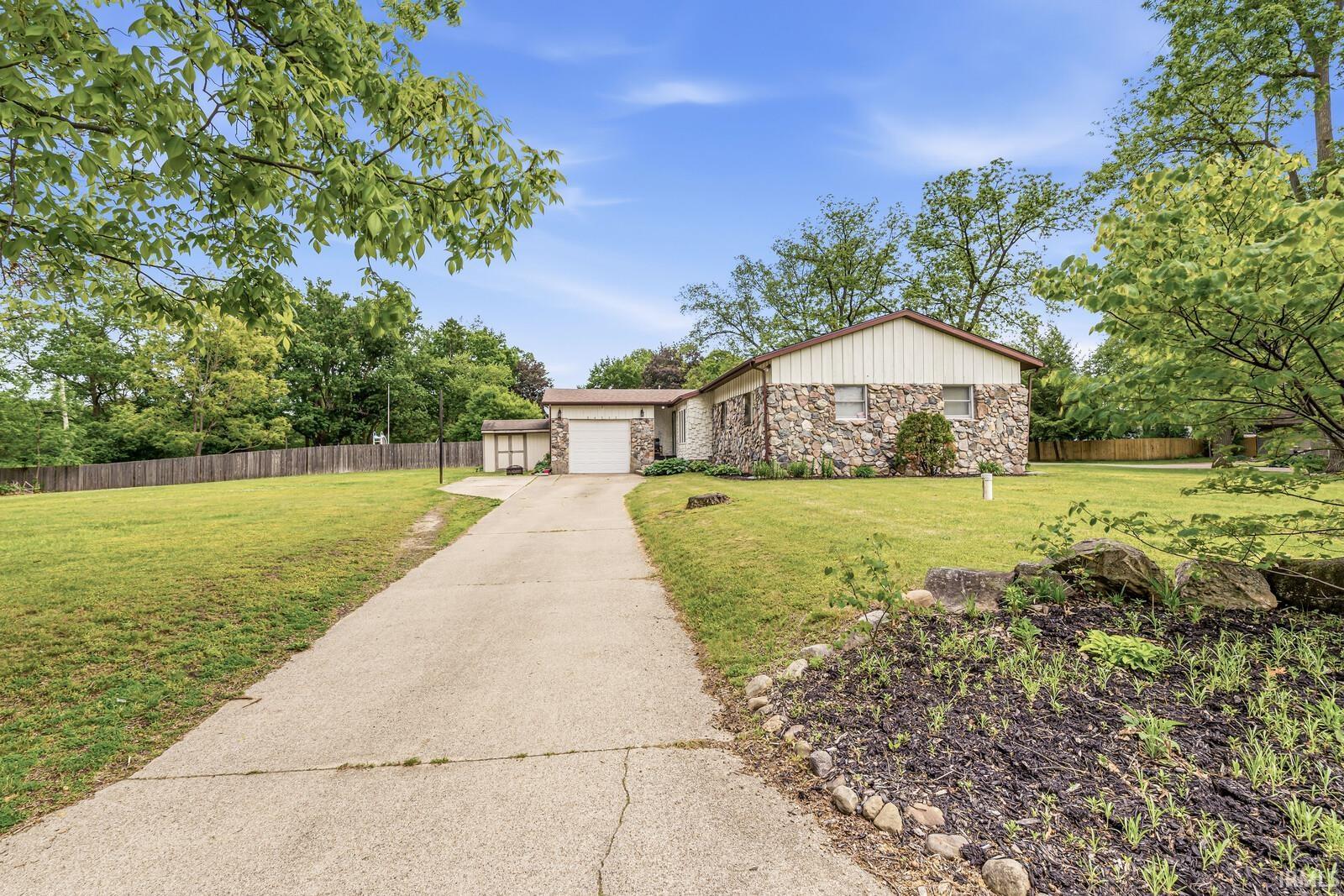 54522 Homeland Road Elkhart IN 46514