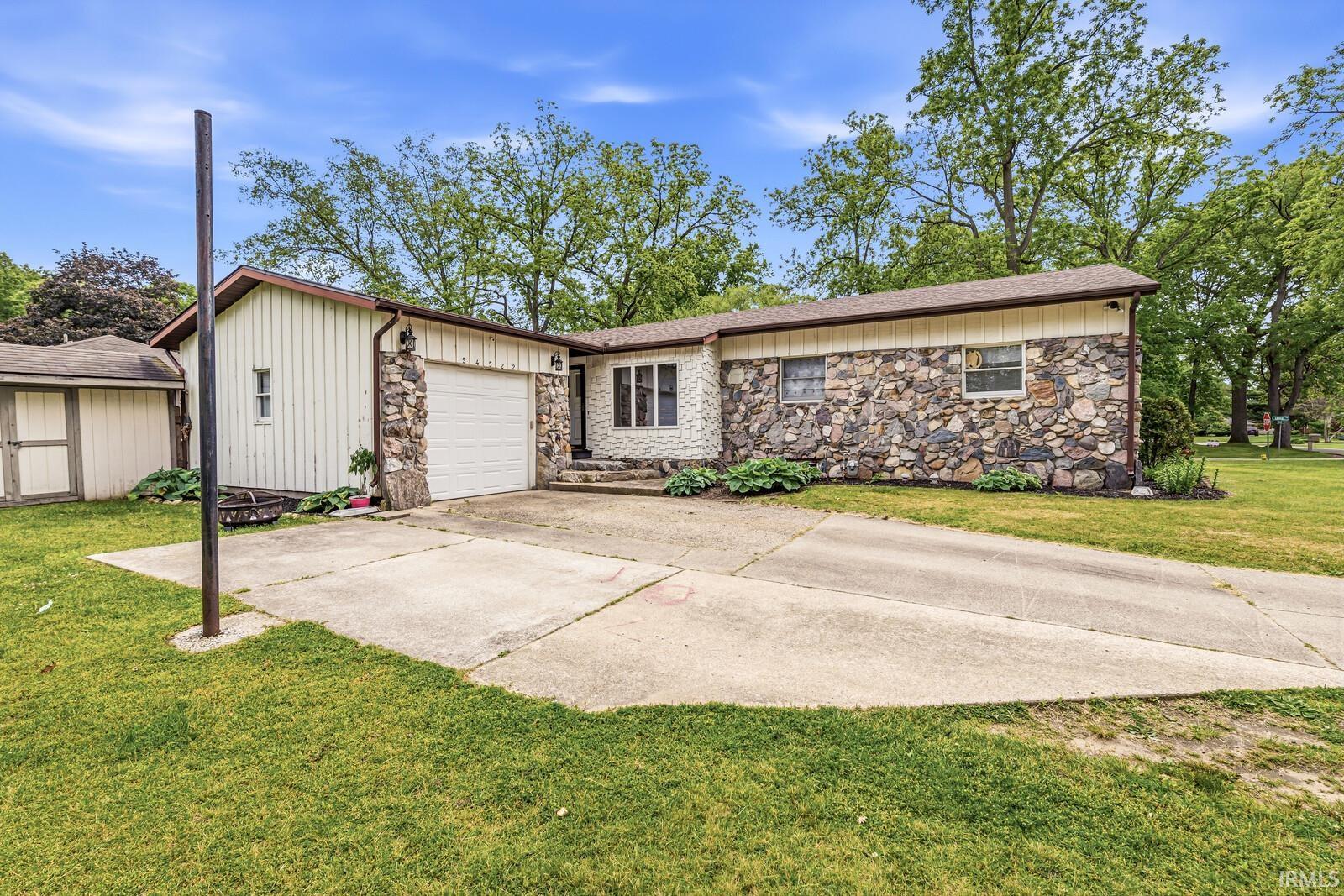 54522 Homeland Road Elkhart IN 46514