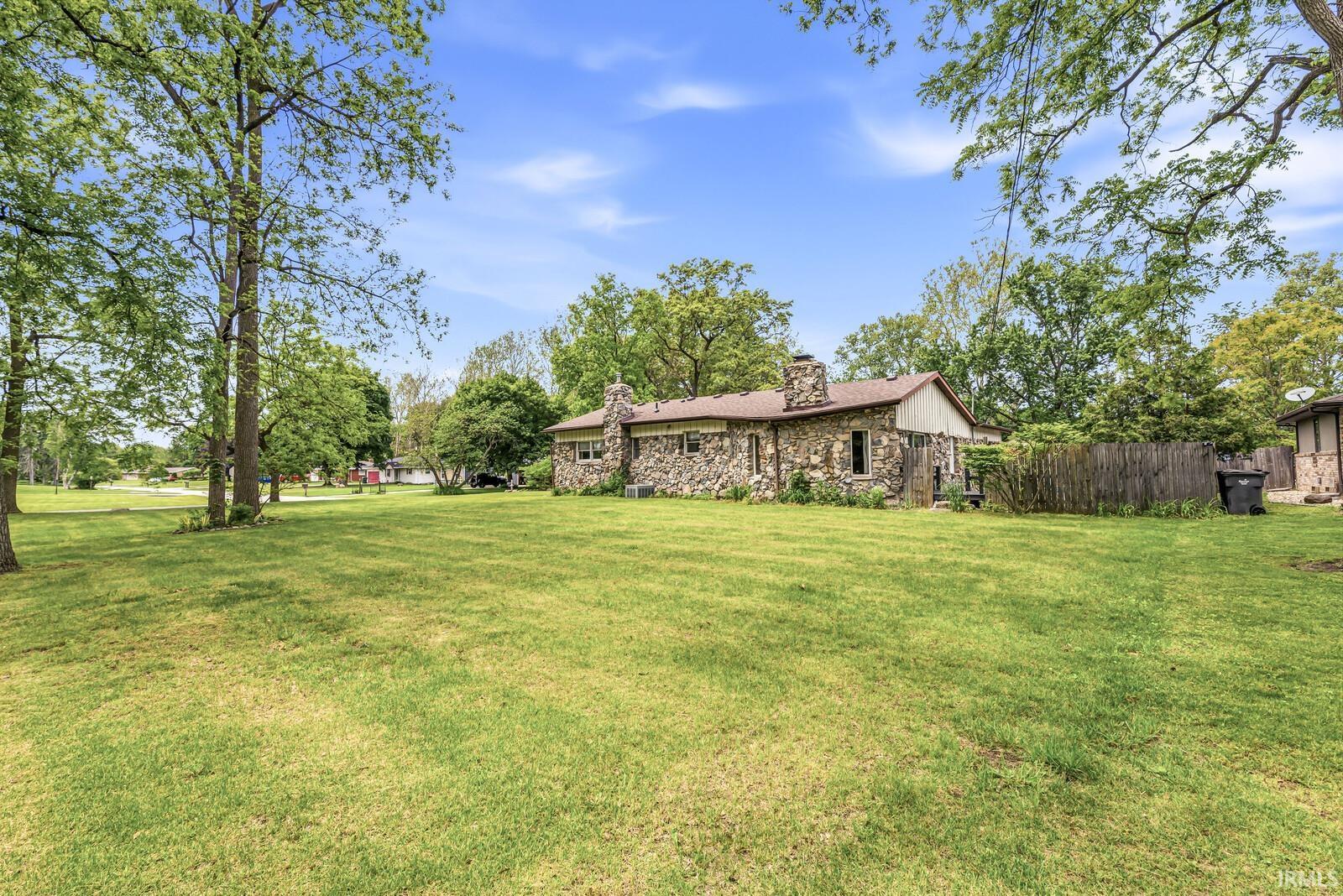 54522 Homeland Road Elkhart IN 46514