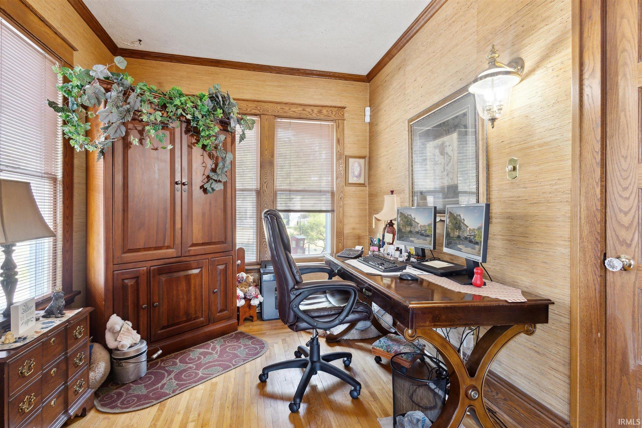 437 E Beardsley Avenue Elkhart IN 46514