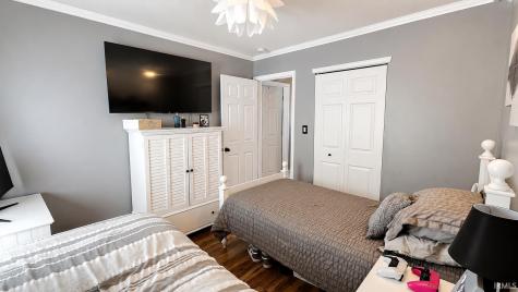 5827 Granite Drive Anderson IN 46013