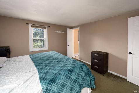 6719 Lake Crest Court Fort Wayne IN 46815