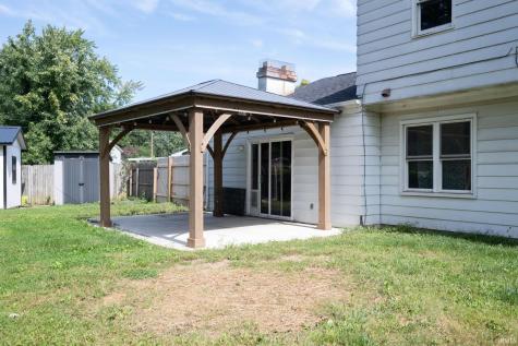 6719 Lake Crest Court Fort Wayne IN 46815