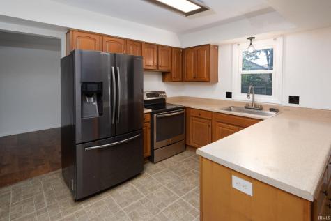6719 Lake Crest Court Fort Wayne IN 46815