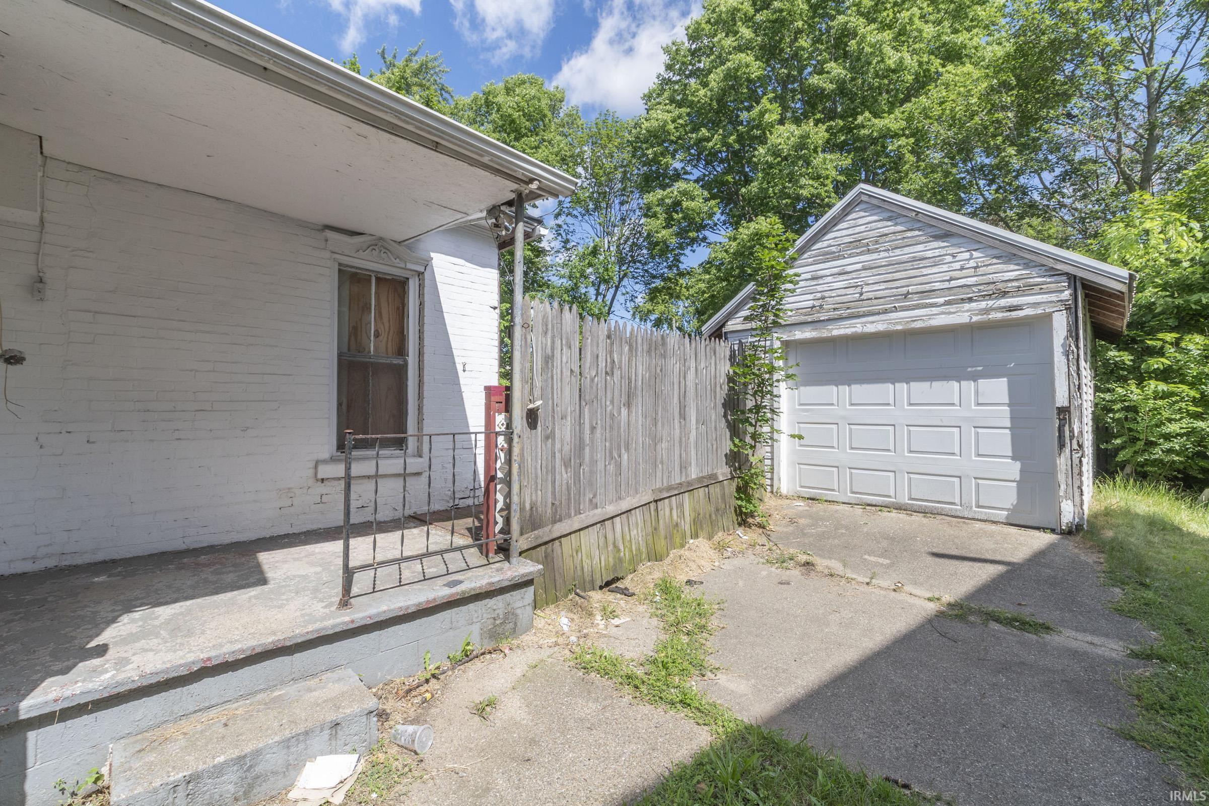 154 Middlebury Street Elkhart IN 46516