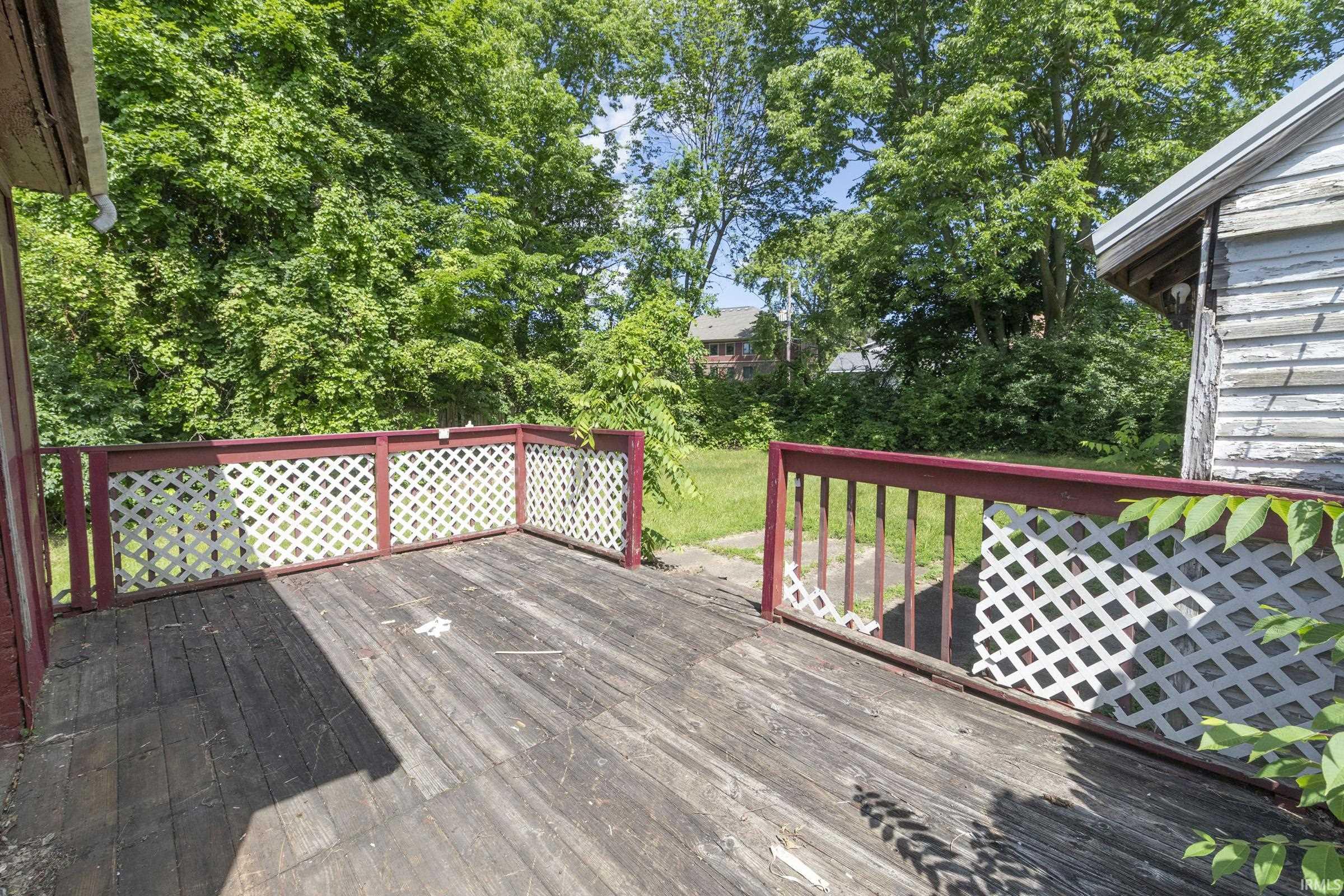 154 Middlebury Street Elkhart IN 46516