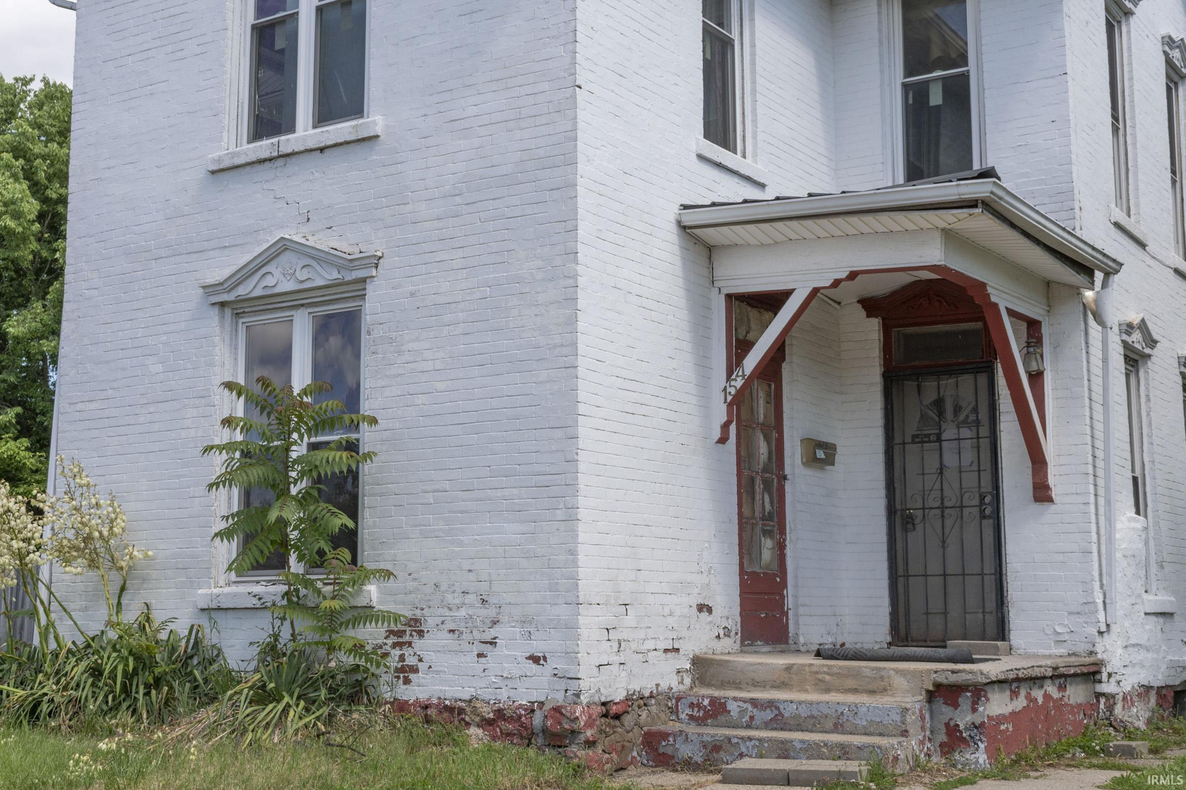 154 Middlebury Street Elkhart IN 46516