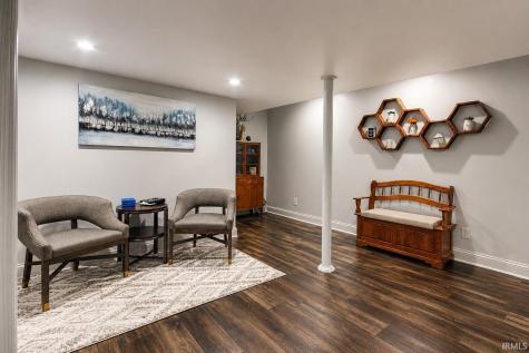116 N Ashton Lane Valparaiso IN 46385