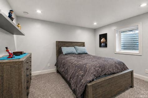116 N Ashton Lane Valparaiso IN 46385