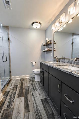 116 N Ashton Lane Valparaiso IN 46385