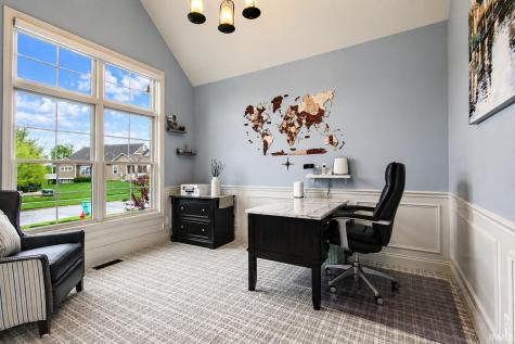 116 N Ashton Lane Valparaiso IN 46385