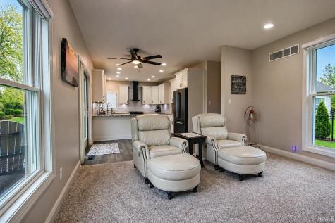 116 N Ashton Lane Valparaiso IN 46385