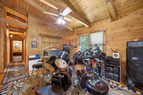 1145 Hert Hollow Lane Springville IN 47462