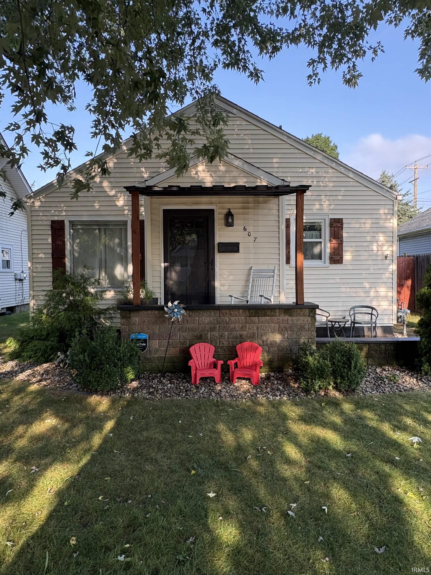 607 S 25th Street South Bend IN 46615