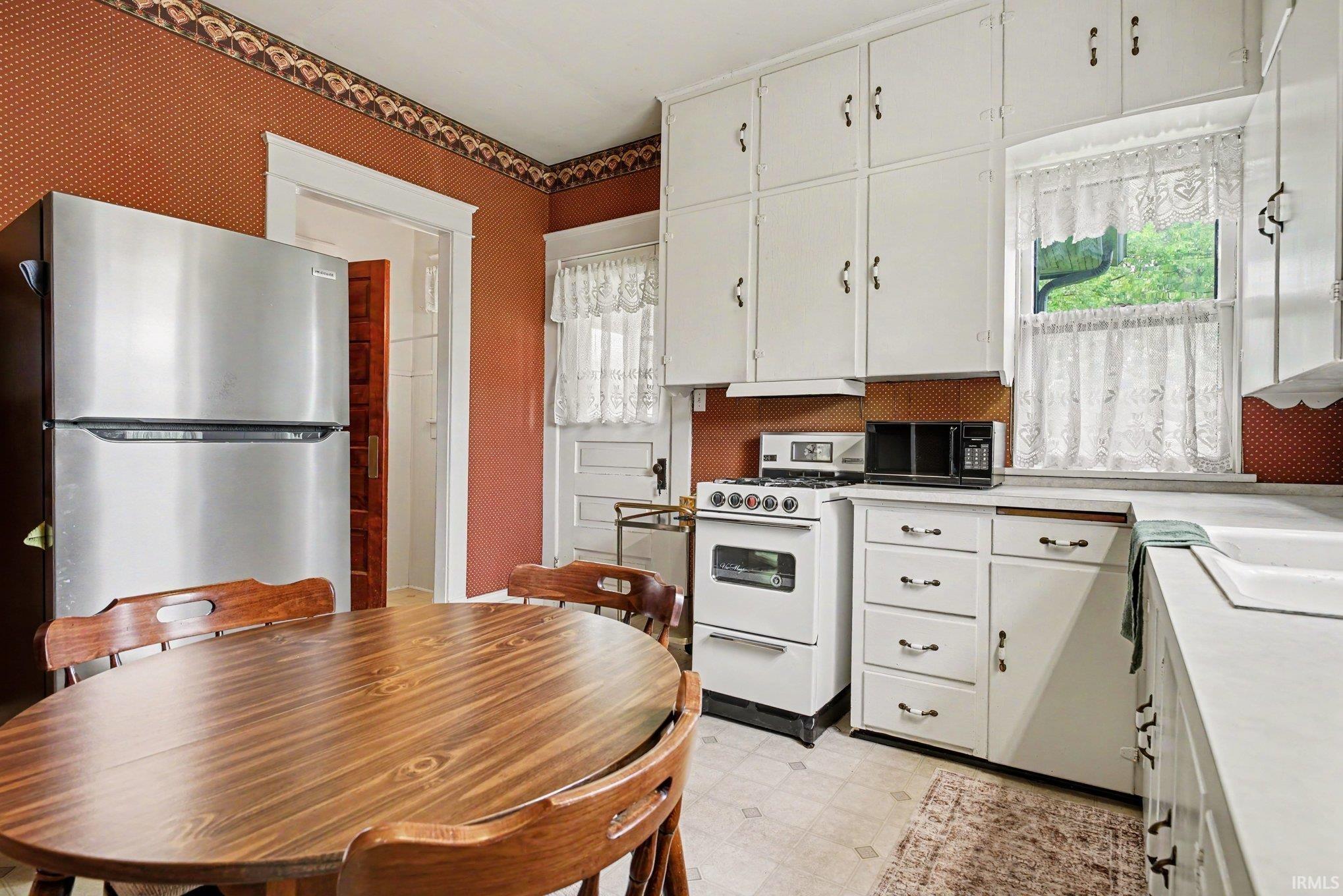 117 N 6th Street Goshen IN 46528