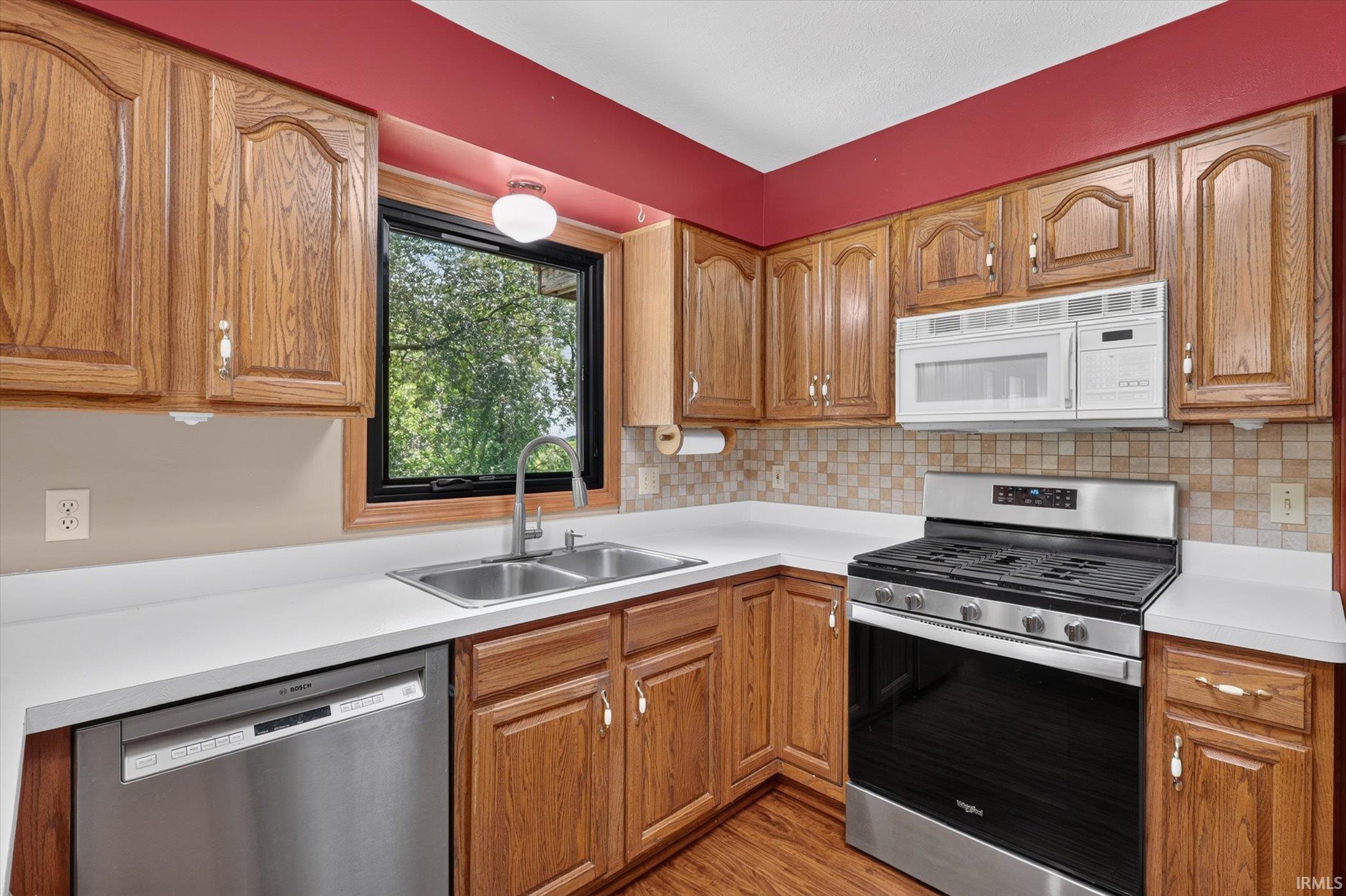 51976 Westwood Forest Drive South Bend IN 46628