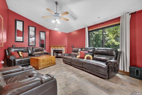 51976 Westwood Forest Drive South Bend IN 46628