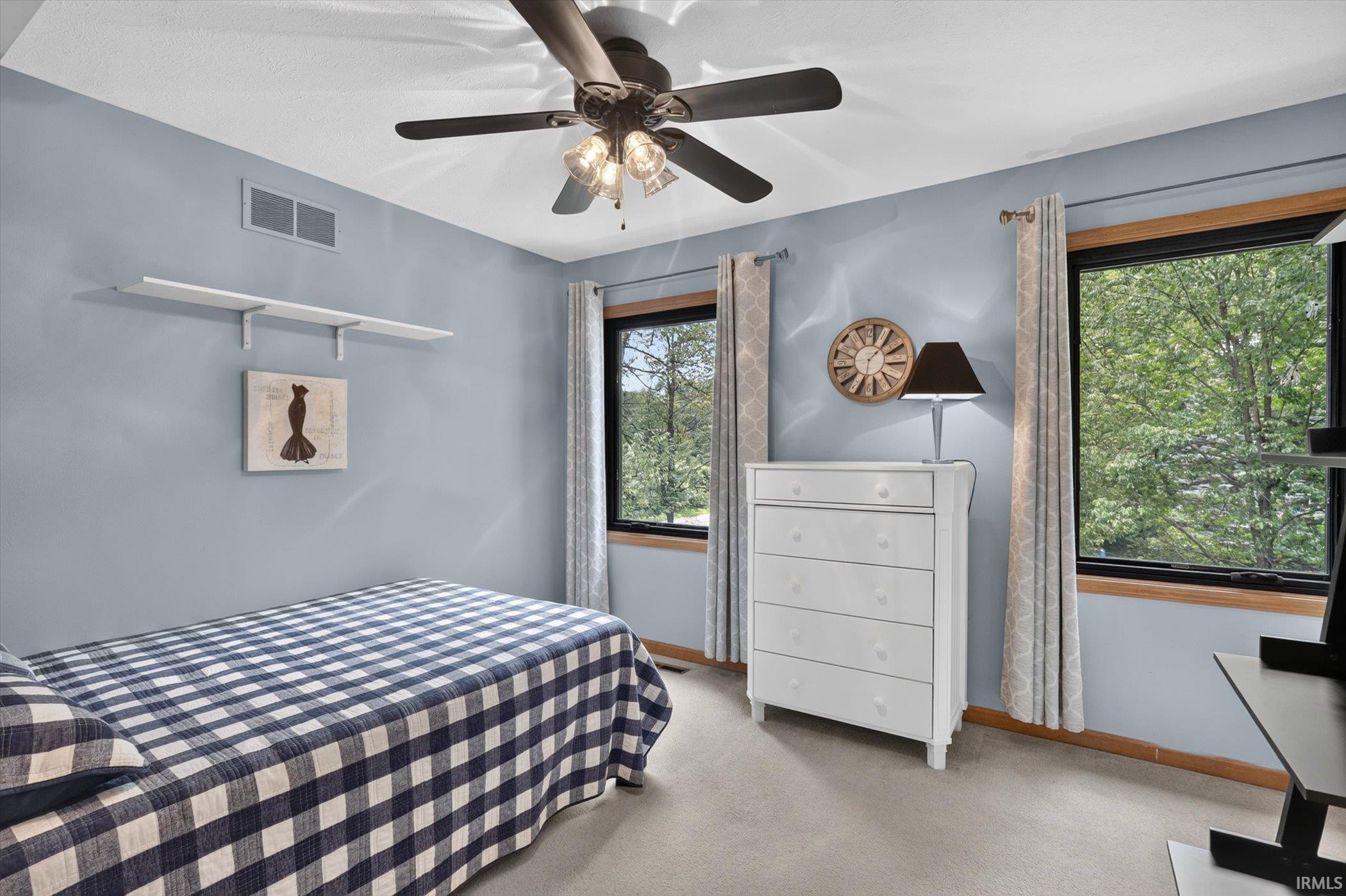 51976 Westwood Forest Drive South Bend IN 46628