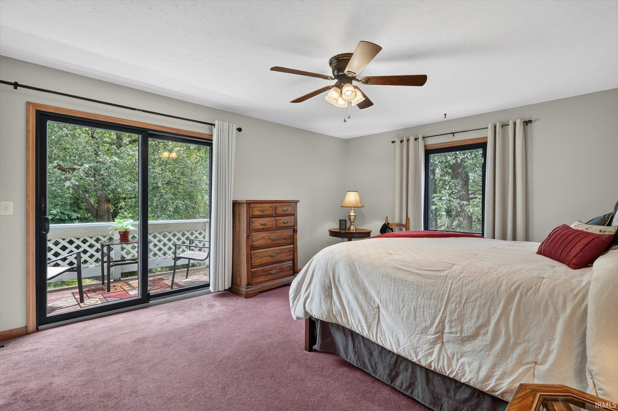 51976 Westwood Forest Drive South Bend IN 46628