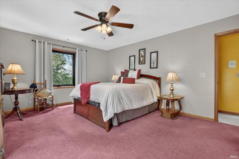 51976 Westwood Forest Drive South Bend IN 46628