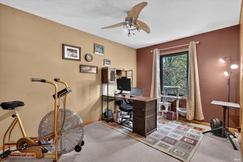 51976 Westwood Forest Drive South Bend IN 46628