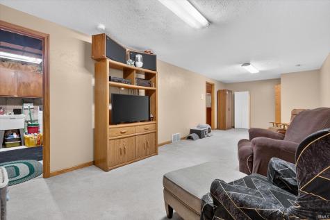 51976 Westwood Forest Drive South Bend IN 46628