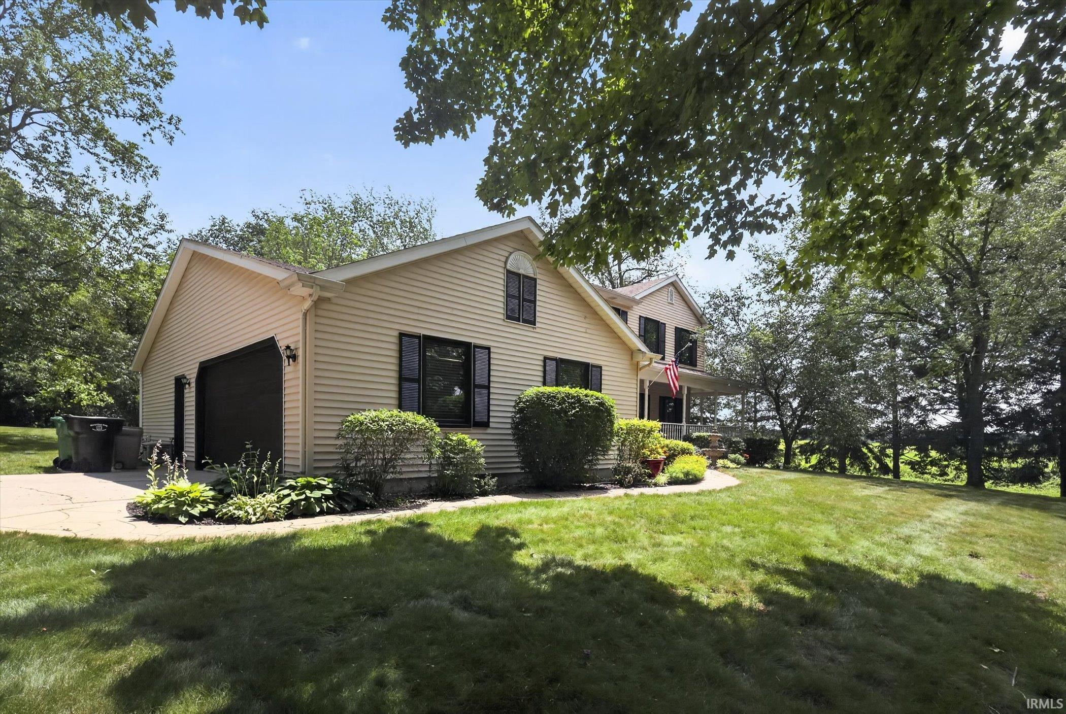 51976 Westwood Forest Drive South Bend IN 46628