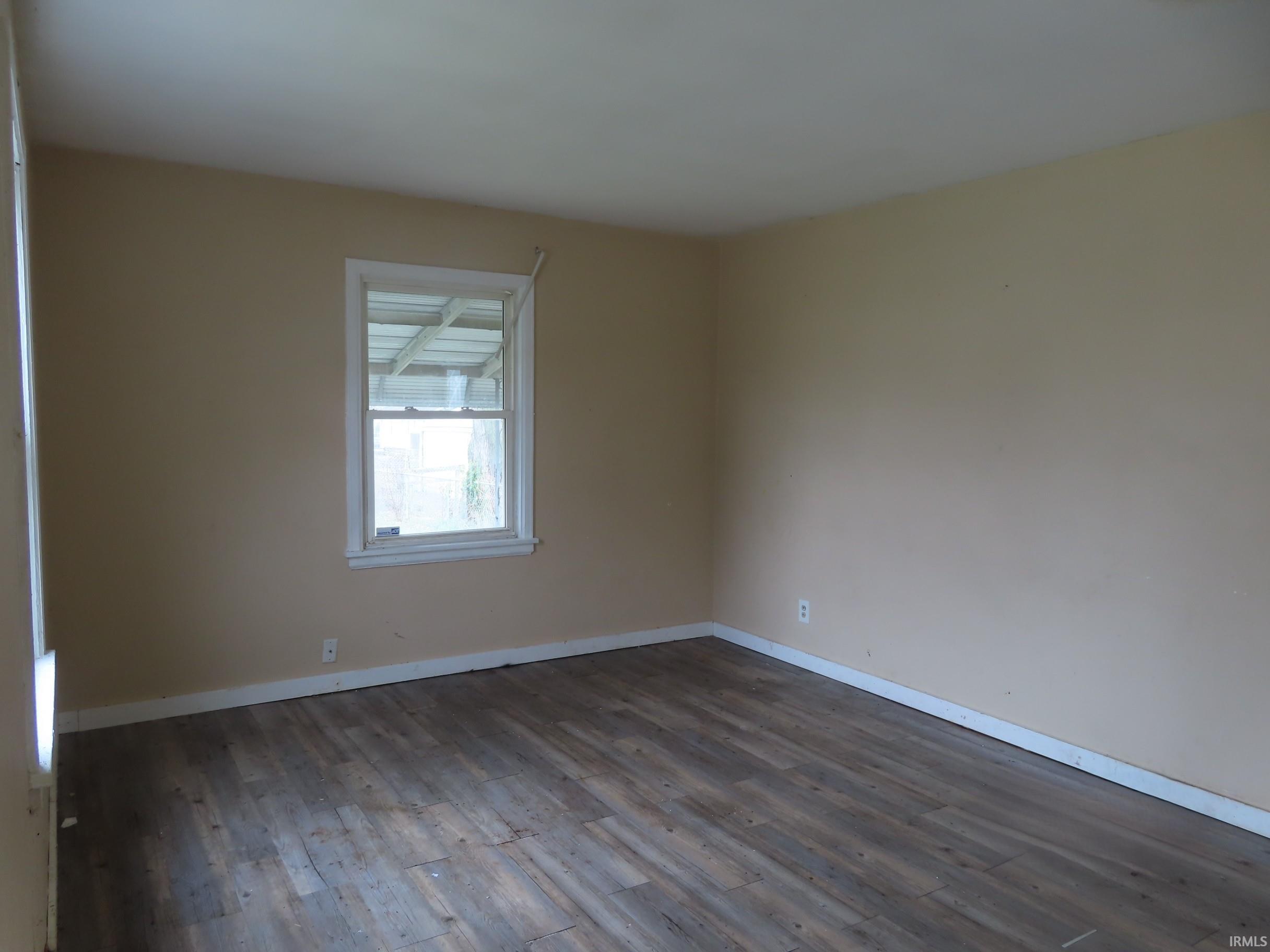 2824 Calhoun Street South Bend IN 46628