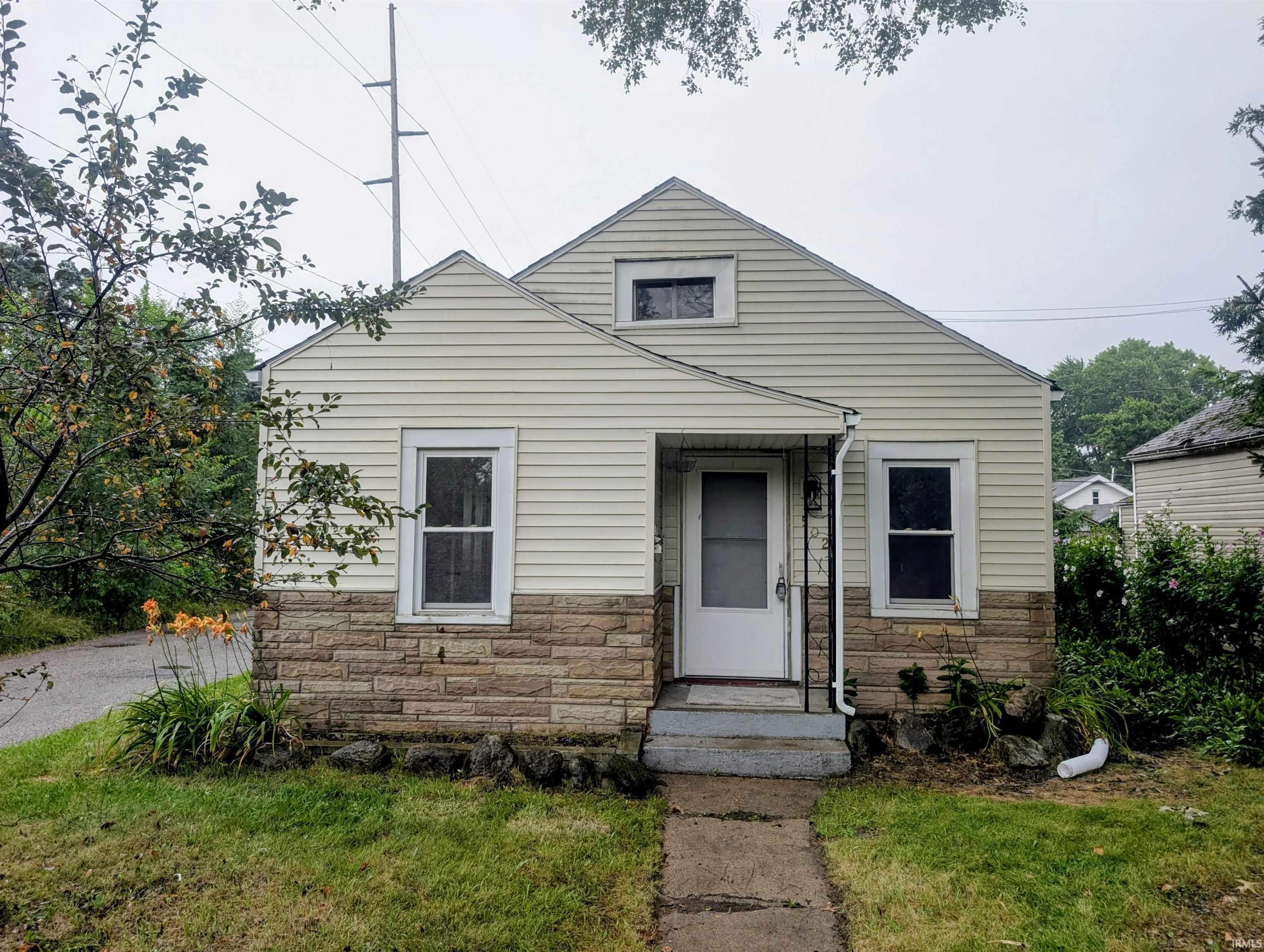502 S 34th Street South Bend IN 46615