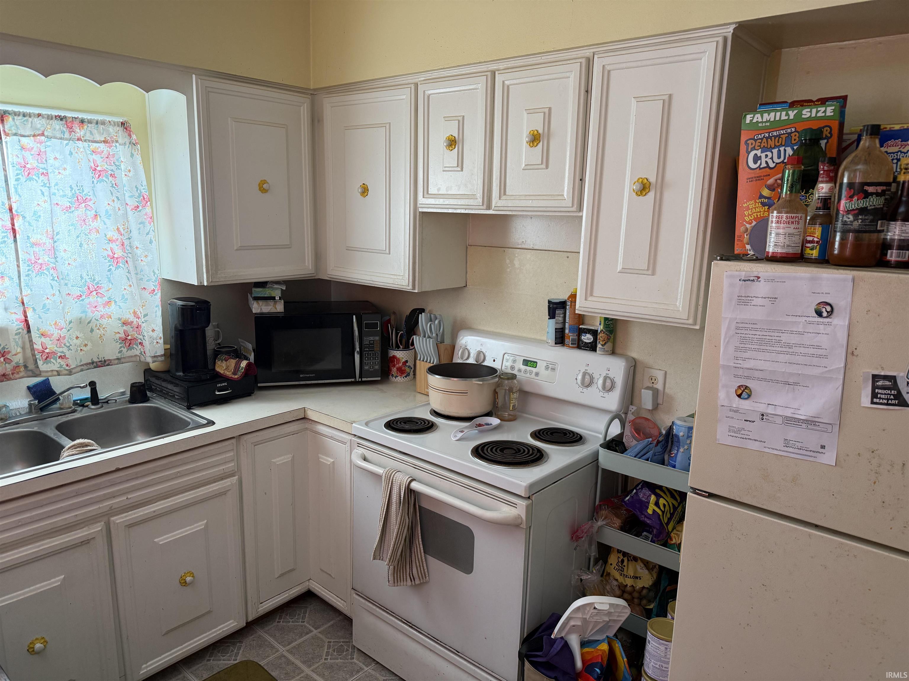 1922 Bergan Street South Bend IN 46628