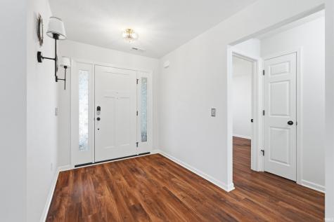 14399 Verona Lakes Passage Fort Wayne IN 46814