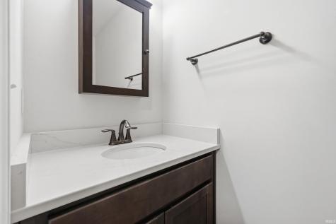 14399 Verona Lakes Passage Fort Wayne IN 46814