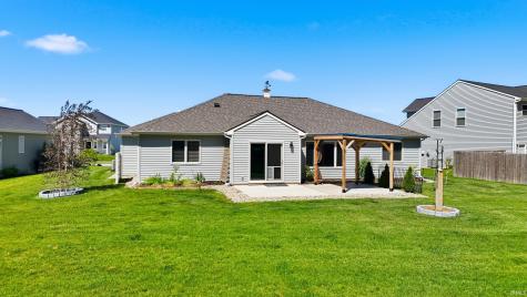 14399 Verona Lakes Passage Fort Wayne IN 46814