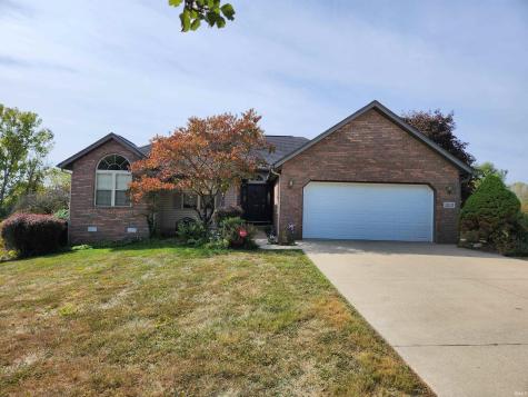 1213 W Estate Drive Bloomington IN 47403