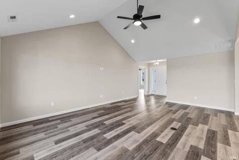 1182 Zenos Boulevard Fort Wayne IN 46818