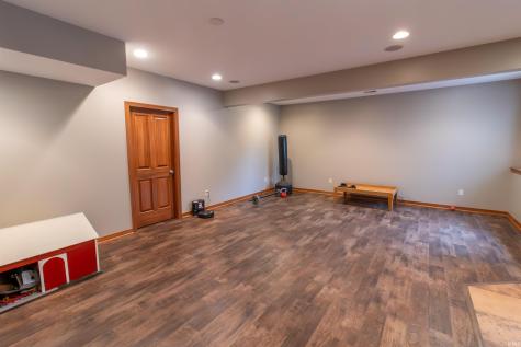 6010 N 530 West Huntington IN 46750