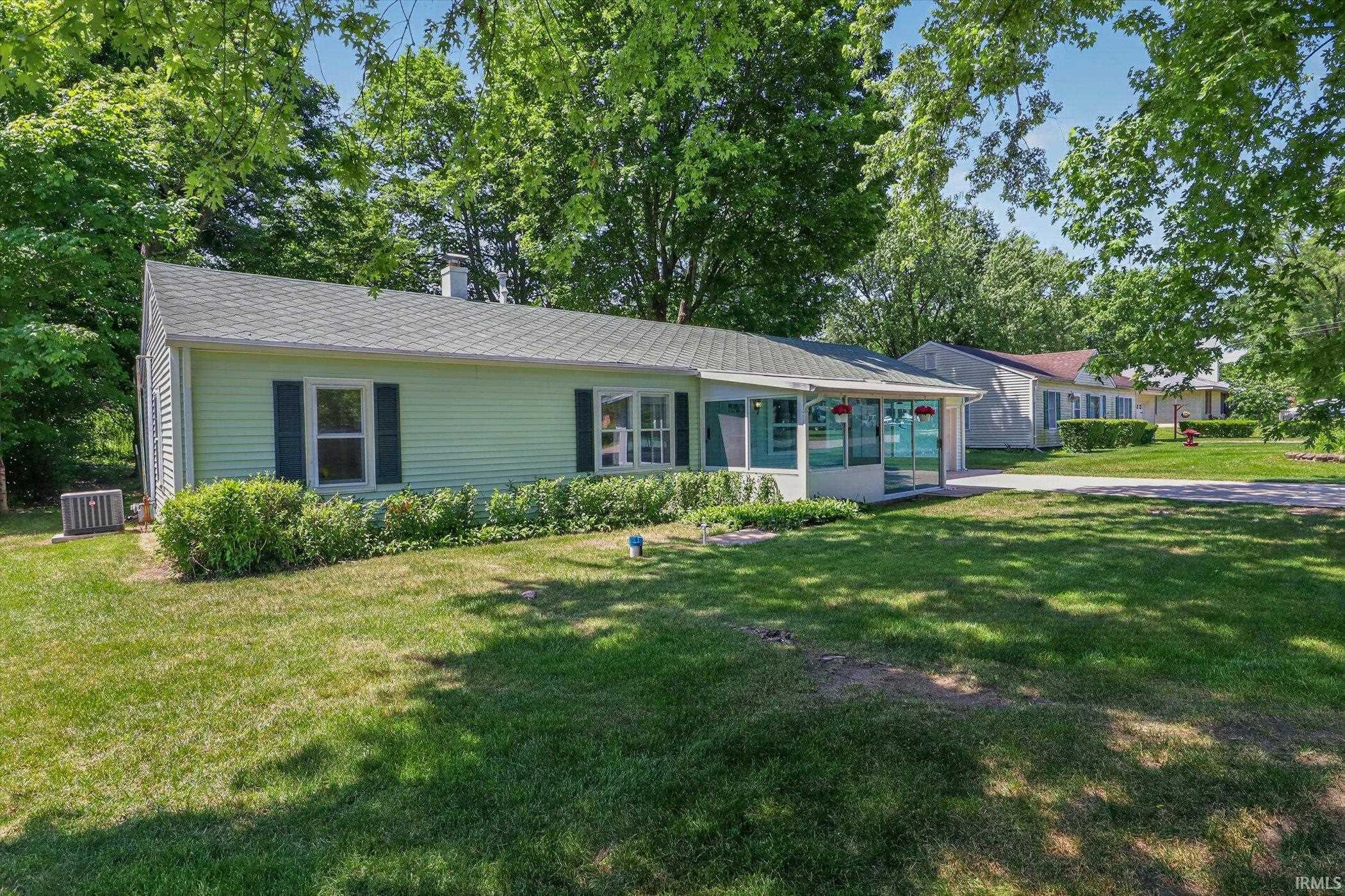 11924 Riverview Boulevard Osceola IN 46561