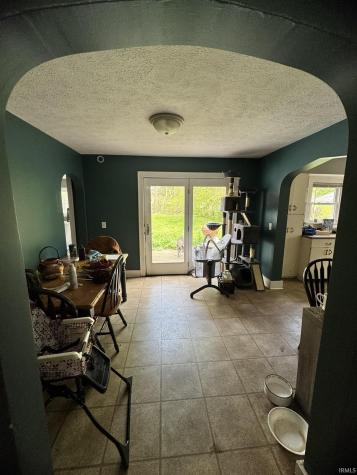 715 N Cavin Street Ligonier IN 46767