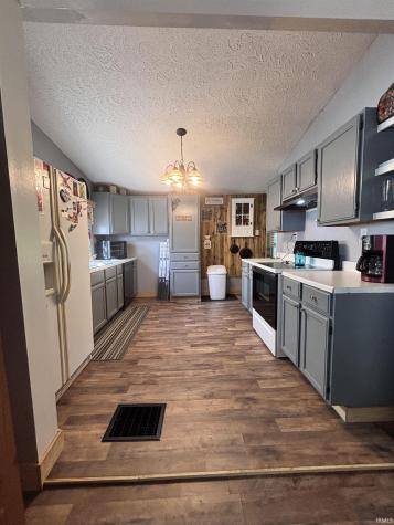 104 N Posey Street Salem IN 47167