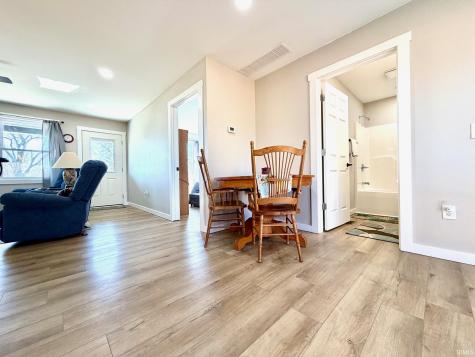 103 E Warren Street Mitchell IN 47446