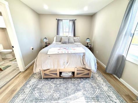 103 E Warren Street Mitchell IN 47446