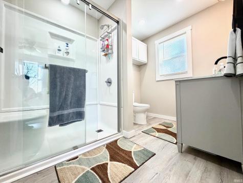 103 E Warren Street Mitchell IN 47446