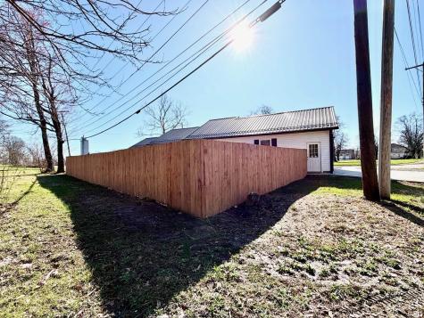 103 E Warren Street Mitchell IN 47446