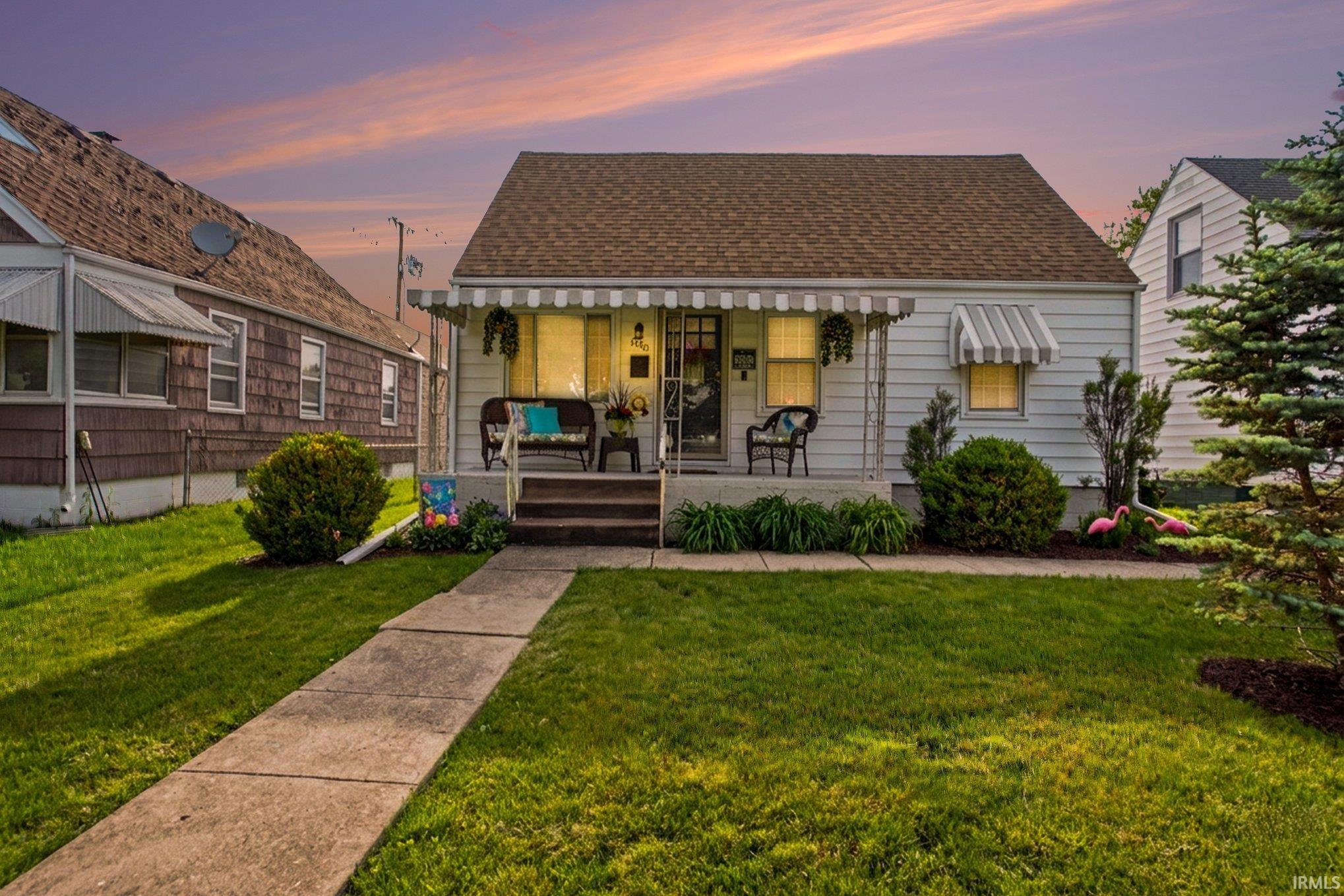 830 S Falcon Street South Bend IN 46619