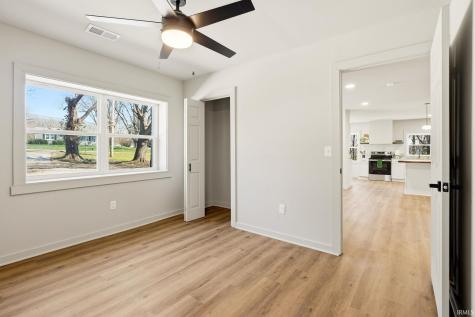 2524 Diefenbach Road Evansville IN 47720