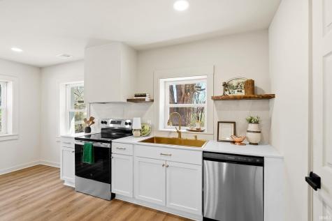 2524 Diefenbach Road Evansville IN 47720