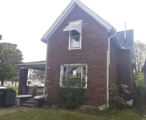 518 Johnson Street South Bend IN 46628