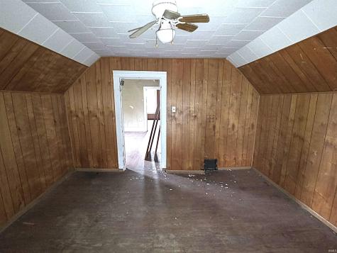 518 Johnson Street South Bend IN 46628